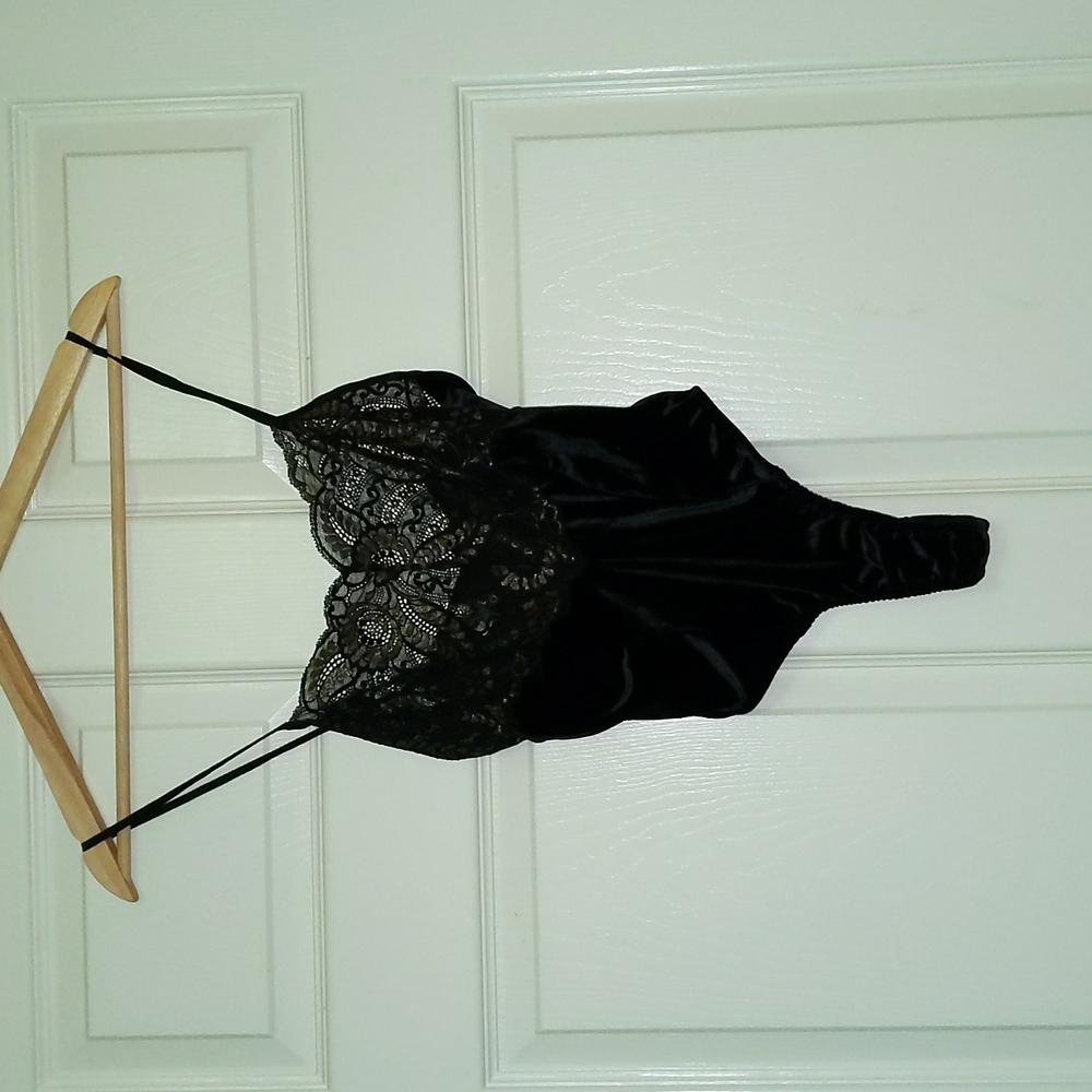 Victoria's Secret Black/Gold Lace and Velvet Thong Teddy
